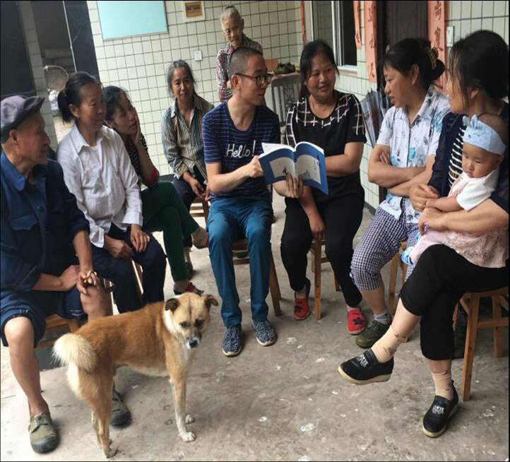向全县各单位、78个村(社区)发放《苏轼人生风范》一书,将此作为全县党员干部、学生、群众学习三苏家训家风的教育读本,组织全县干部群众阅读,学习苏轼的为人风范、为官理念。